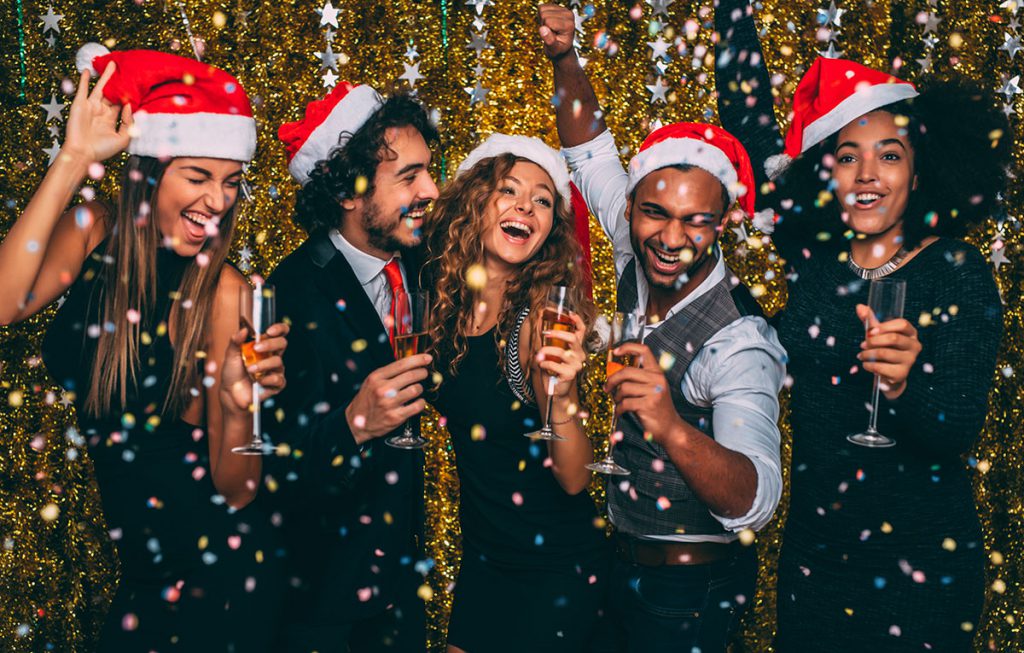 Planning-Company-Holiday-Party-1024x653